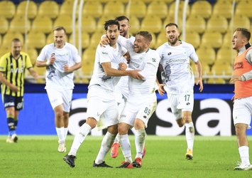 Jevtovic'ten muhteşem gol! Havada asılı kaldı