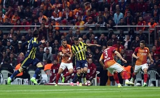 Galatasaray - Fenerbahçe derbisinde ilginç detay