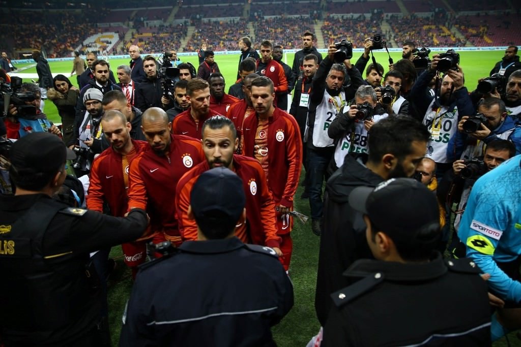 Türk Telekom Arena’da duygusal anlar!