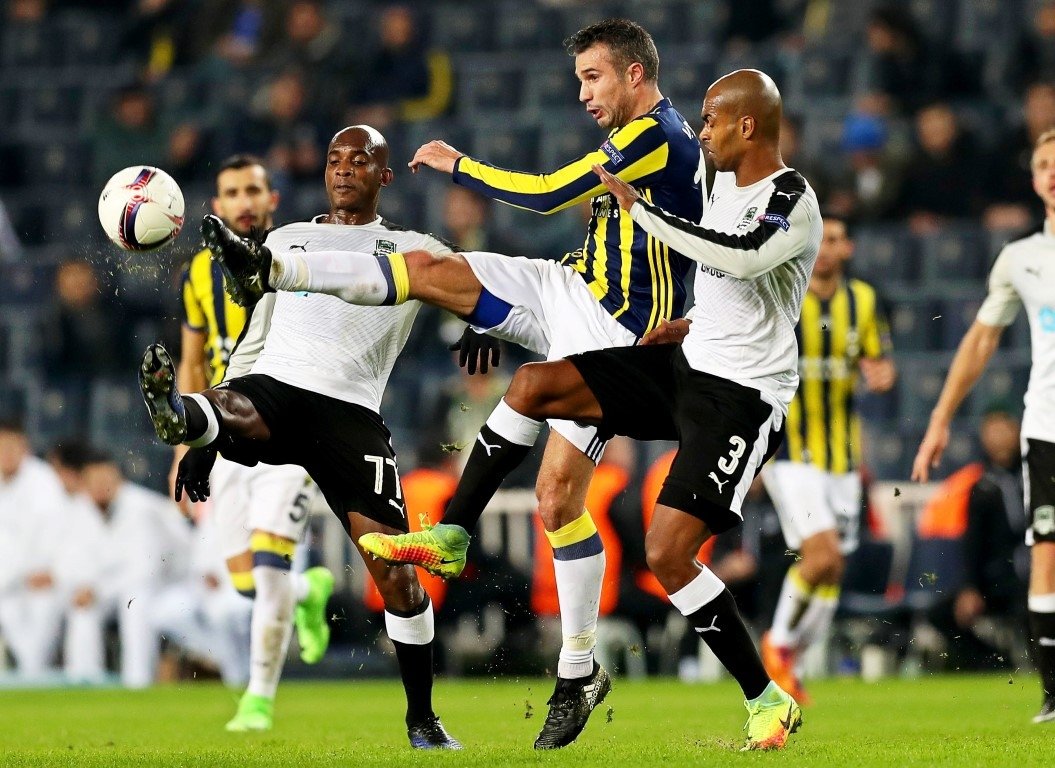 Fenerbahçe’den flaş Robin van Persie kararı