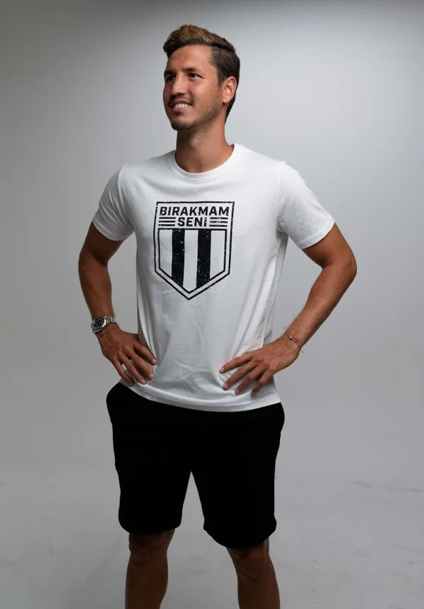 Son dakika transfer haberi: Salih Uçan resmen Beşiktaş'ta! - 1