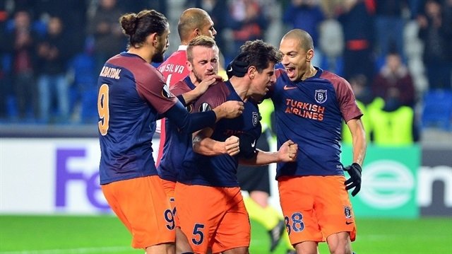 Avrupa’da zirveye uçuyor!