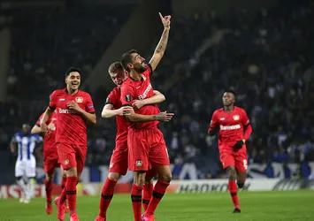 Kerem Demirbay'lı Leverkusen son 16'da