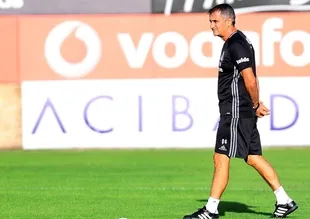 Şenol Güneş futbolcuları uyardı
