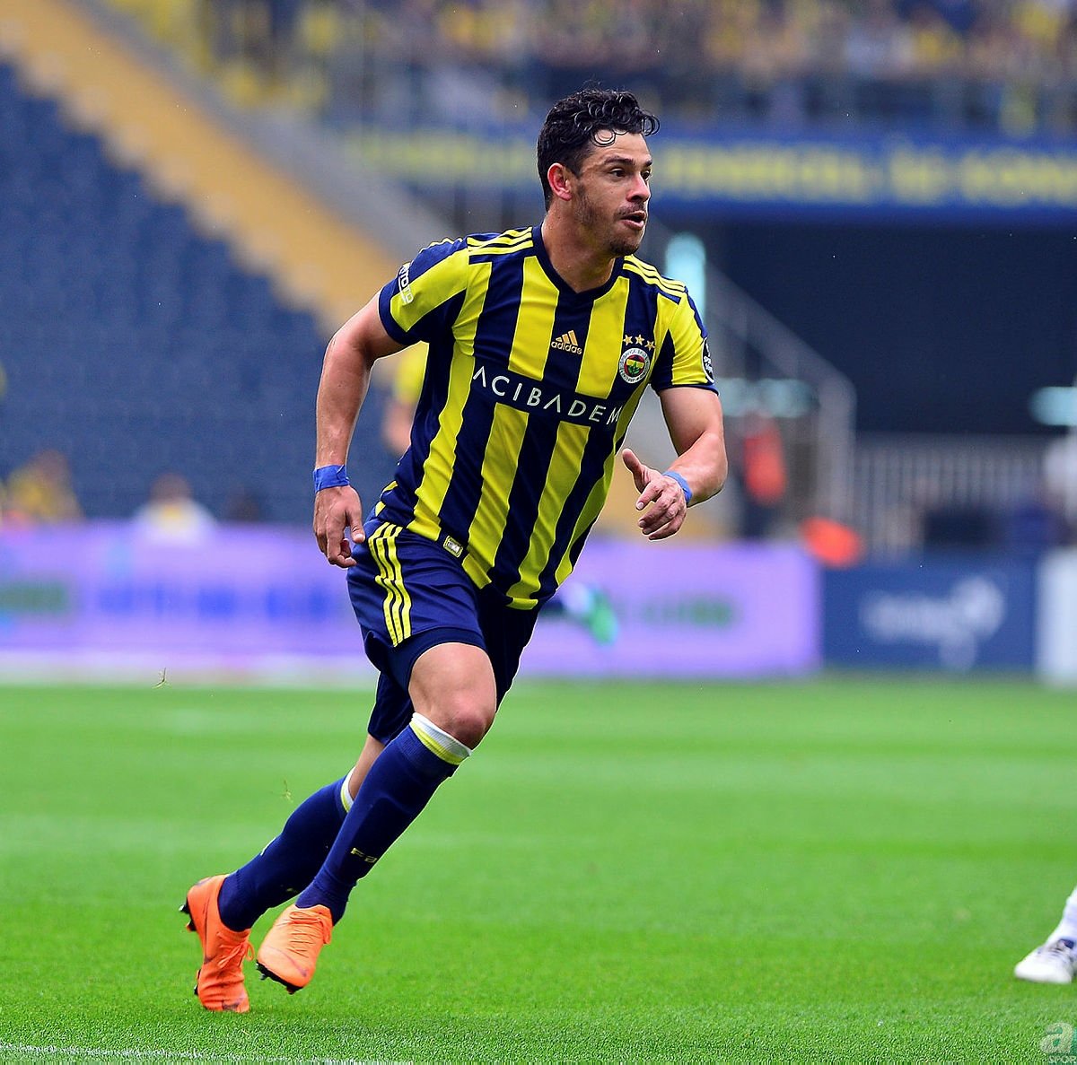 Galatasaray’dan çılgın takas! Fenerbahçe’nin eski yıldızı...