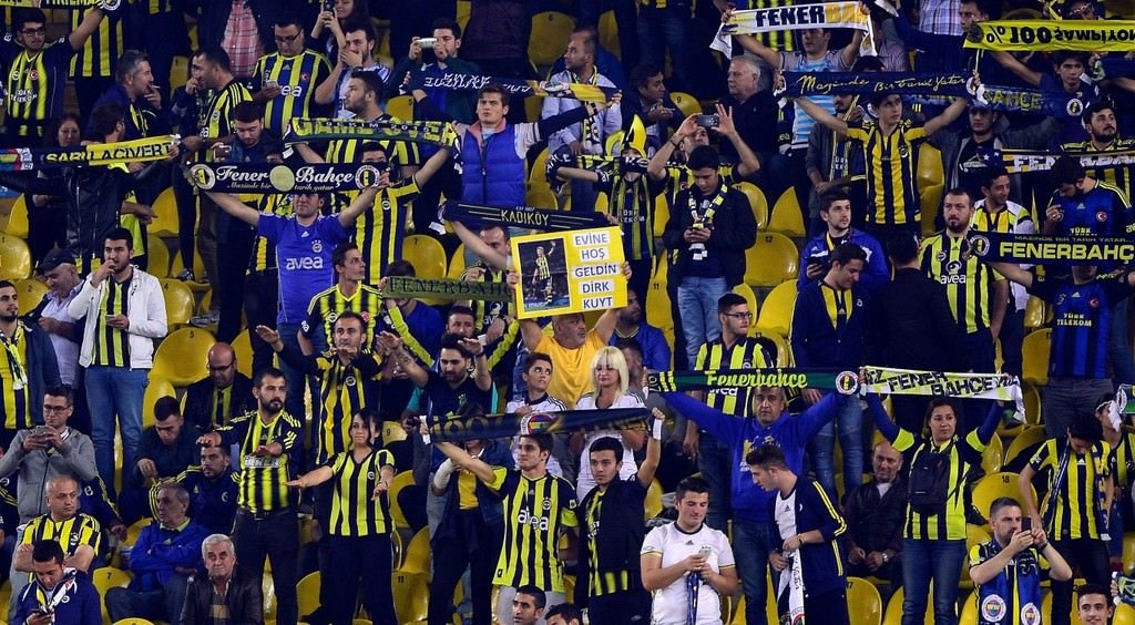 Fenerbahçe - Feyenoord maçından kareler