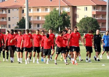 Kayserispor'un 3 transferi antrenmanda!
