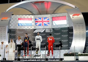 F1'de sezon Hamilton'ın zaferiyle kapandı