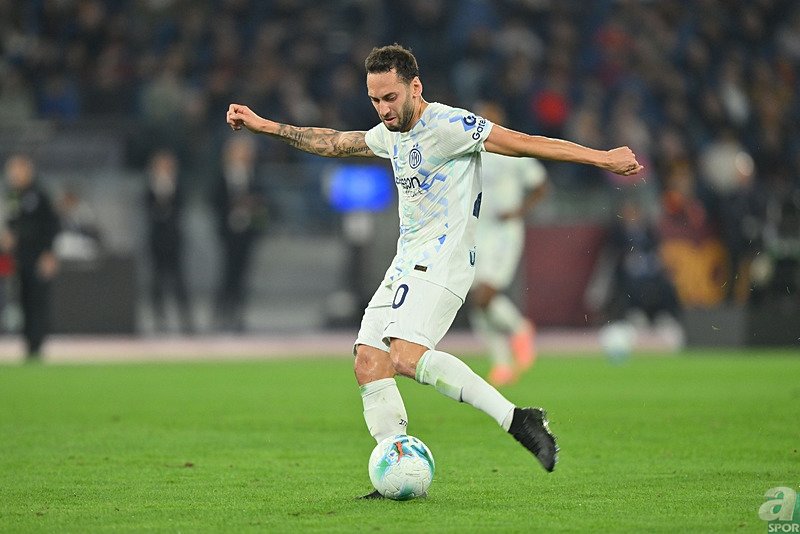 TRANSFER HABERİ: Galatasaray’dan Hakan Çalhanoğlu operasyonu!