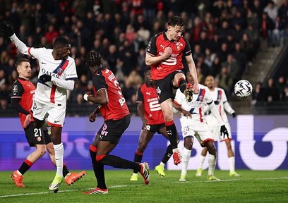 Rennes evinde PSG’yi mağlup etti!