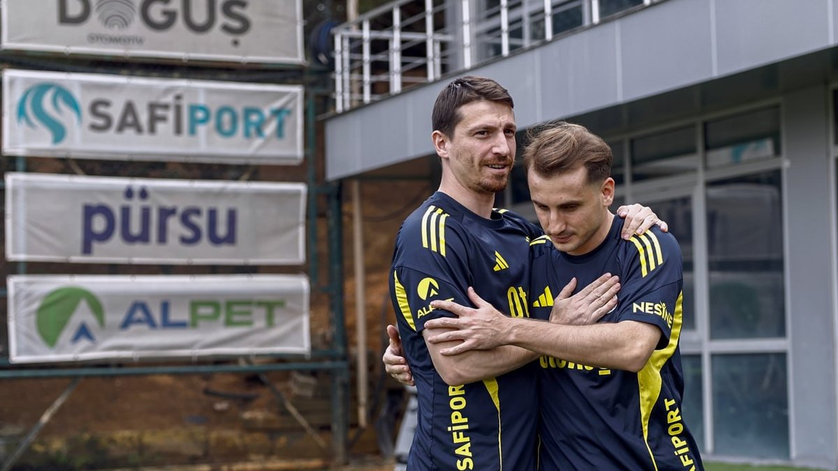 FENERBAHÇE HABERİ: Mert Hakan Yandaş ve Kerem Aktürkoğlu bir arada! FENERBAHÇE HABERİ: Mert Hakan Yandaş ve Kerem Aktürkoğlu bir arada!