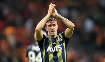 Max Kruse'den şaşırtan hareket! İstiklal Marşı'ndan sonra...