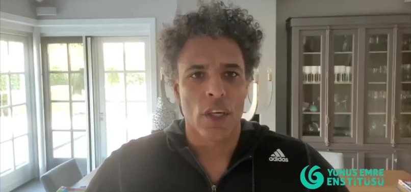 Van Hooijdonk'tan 'Evde Kal' çağrısı