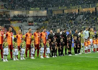 Galatasaray - Fenerbahçe derbisinde ilginç olay! Bilerek penaltı kaçırdı...