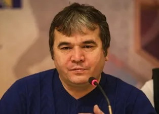 Naim Süleymanoğlu hayatını kaybetti. Naim Süleymanoğlu kimdir?