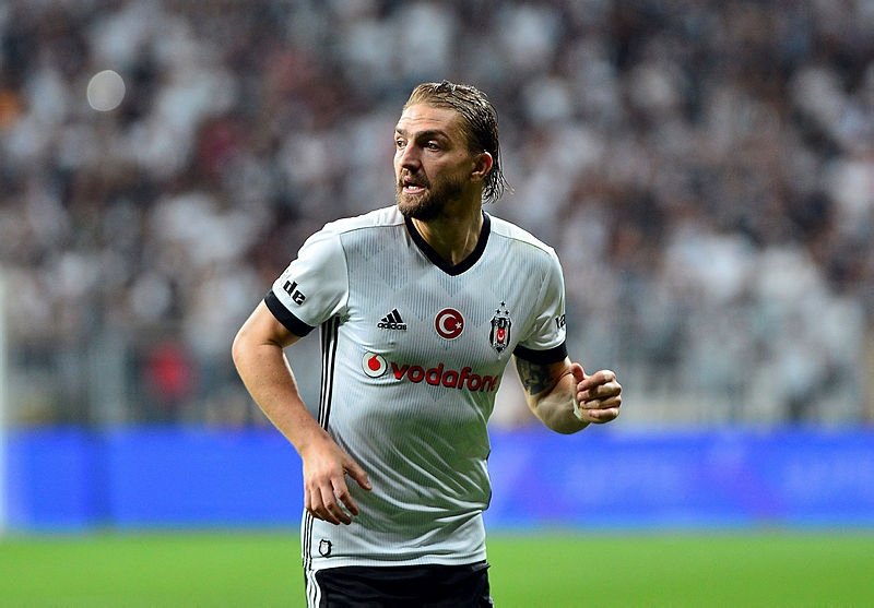 Ünlü futbolcuların boyları