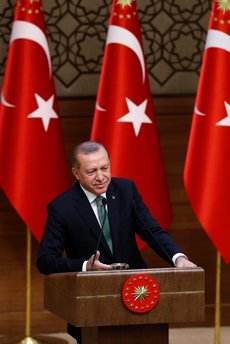 Cumhurbaşkanı Erdoğan, Dünya Şampiyonu Kayaalp'i kutladı