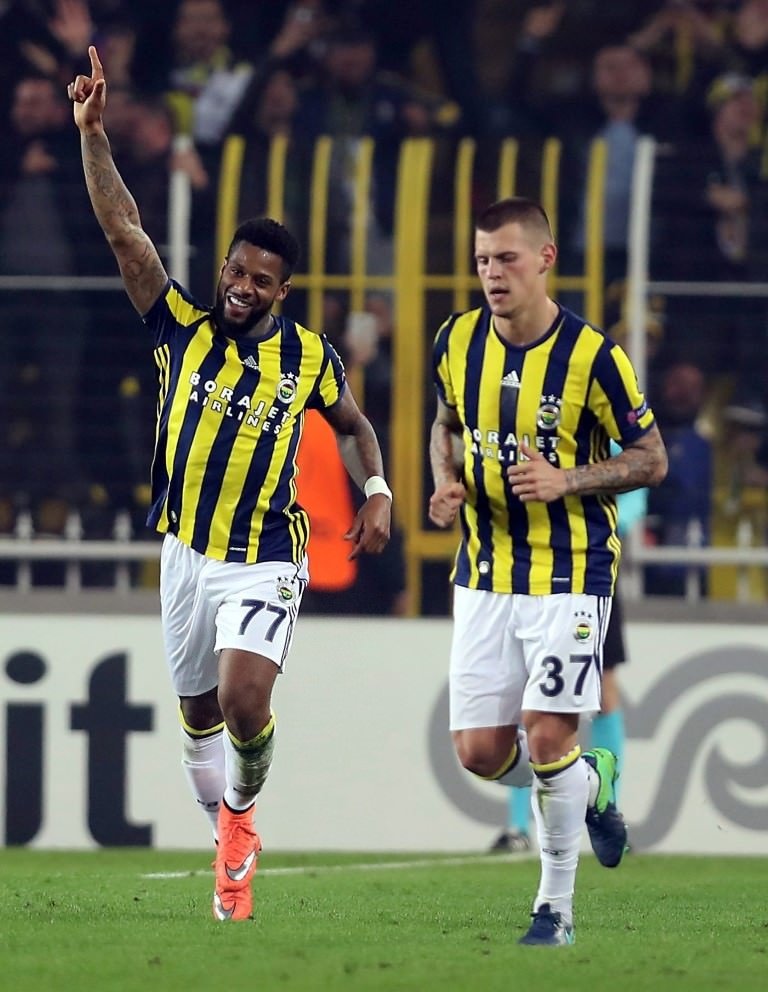 Fenerbahçe - Manchester United maçından kareler