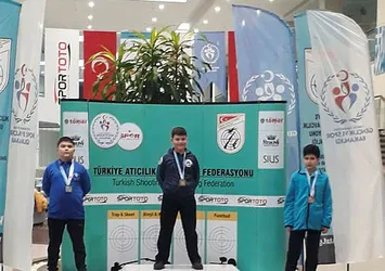 Atıcılık Müsabakalarından 2 altın madalya