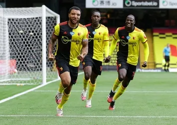 Watford 3 puanla nefes aldı!