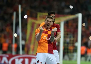 Serdar Aziz satılmıyor!