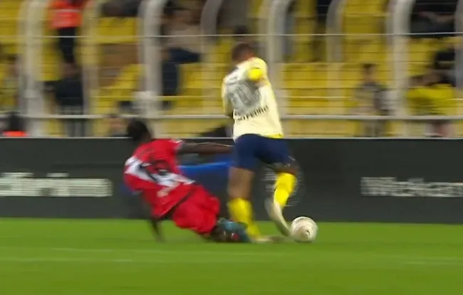 SON DAKİKA FENERBAHÇE HABERLERİ - Kanarya'da Rayo Vallecano maçında şok sakatlık! Joao Pedro... - 1