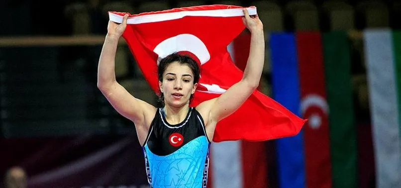 Evin Demirhan'dan bronz madalya