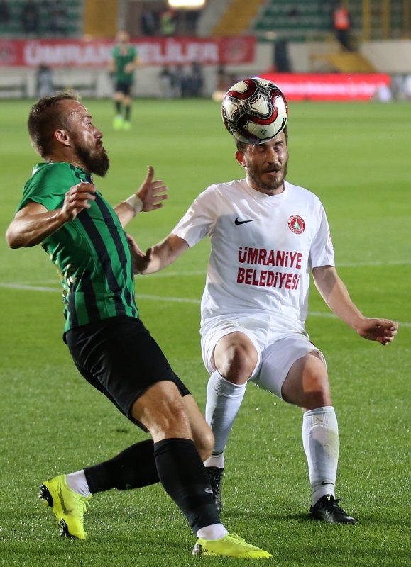 Akhisarspor - Ümraniyespor maçından kareler