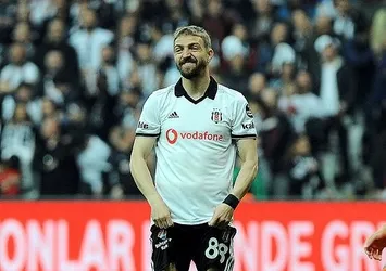 Caner Erkin cezalı duruma düştü