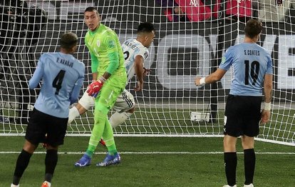 Arjantin 3-0 Uruguay MAÇ SONUCU-ÖZET Messi’nin golünde Muslera’dan büyük hata