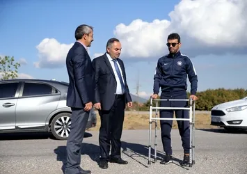Kenan Sofuoğlu, yeni yapılan pisti inceledi