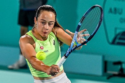 Zeynep Sönmez’e Katar’dan özel davet!