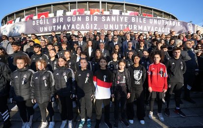 Beşiktaş Gazi Mustafa Kemal Atatürk’ü andı!