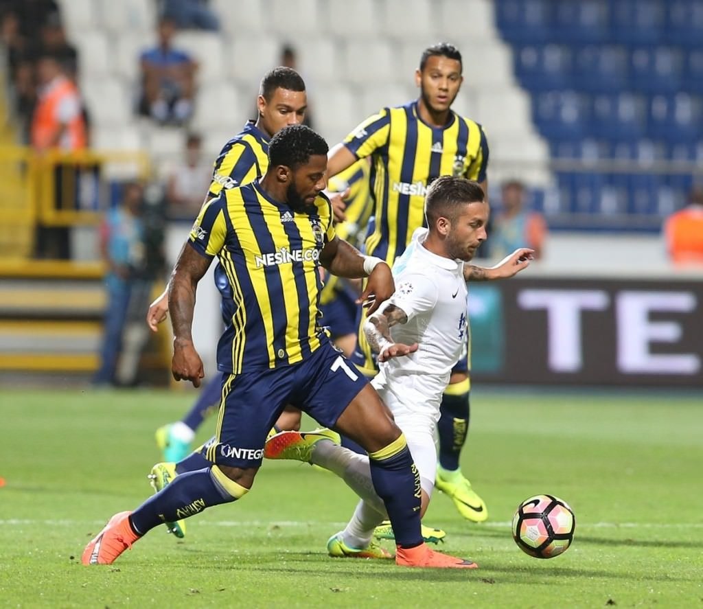 Jeremain Lens yetişmiyor