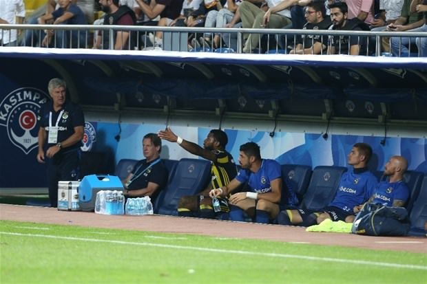 Fenerbahçe karıştı! Lens’ten olay tepki...