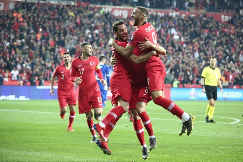 Son dakika haberi: Galatasaray transferde bombalarını patlattı! Liste ortaya çıktı