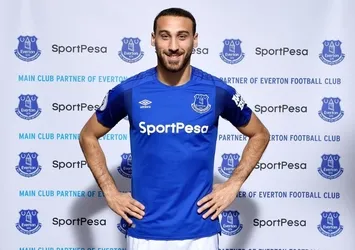 Cenk Tosun senelik 15 milyon TL kazanacak