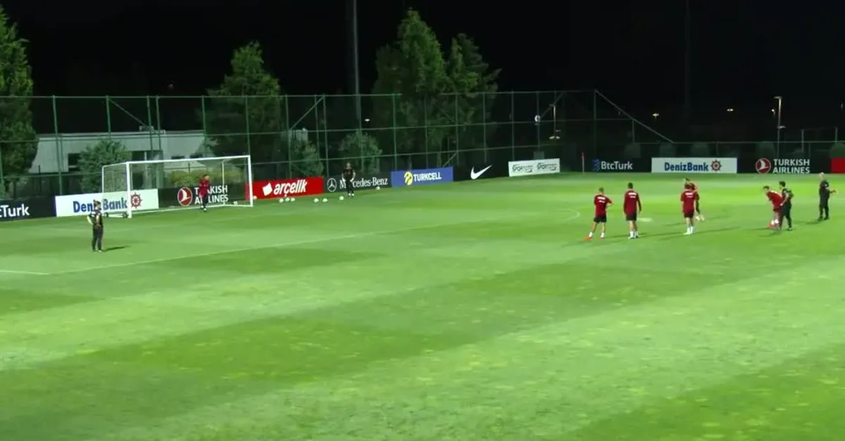 Yusuf Yazıcı'dan idmanda müthiş gol