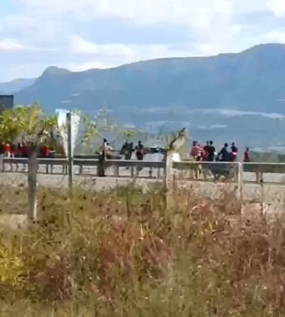 Sakaryaspor ile Eskişehirspor Taraftarı Birbirine Girdi