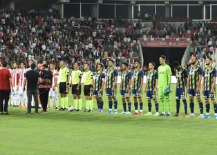 Sivasspor - Fenerbahçe maçından kareler