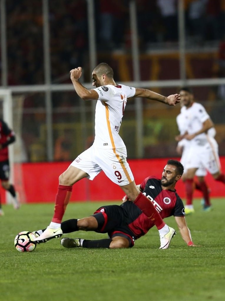 Gençlerbirliği-Galatasaray karşılaşmasından kareler