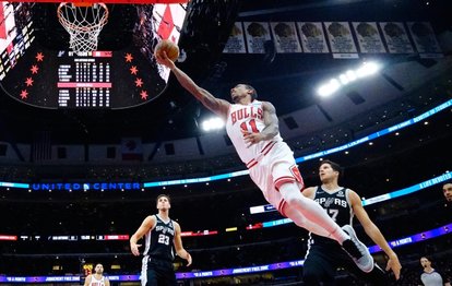 Chicago Bulls’u DeMar DeRozan taşımaya devam ediyor! NBA haberleri