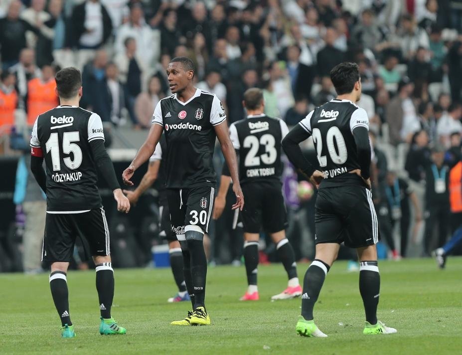 Hıncal Uluç: Galatasaray seneye küme düşer
