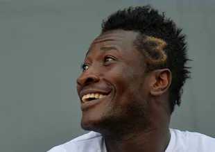 Asamoah Gyan'a servet önerdiler