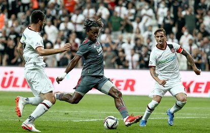 Son dakika spor haberi: Beşiktaş’ın Belçikalı yıldızı Batshuayi için flaş sözler! Birkaç gol atarsa...