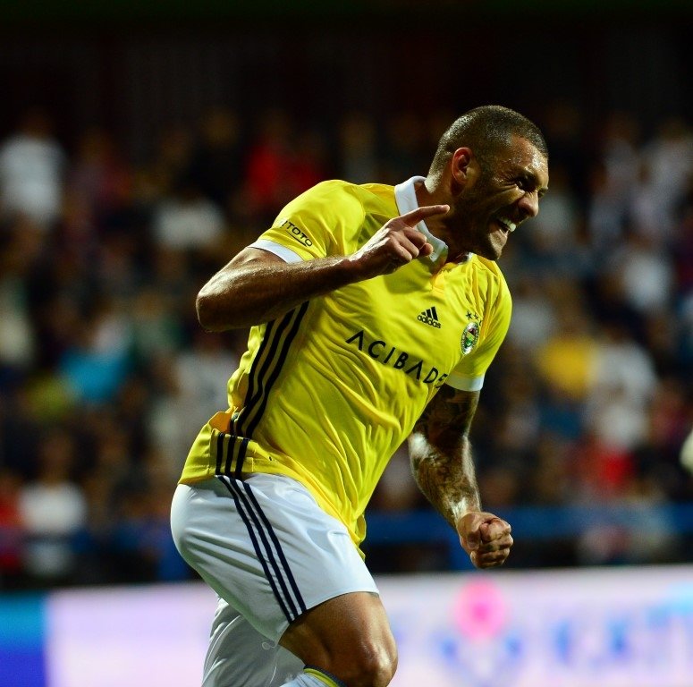 Fenerbahçe neden zirvede değil?
