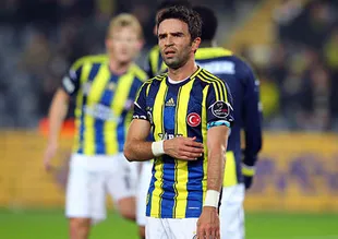 Gökhan Gönül imzaya çok yakın