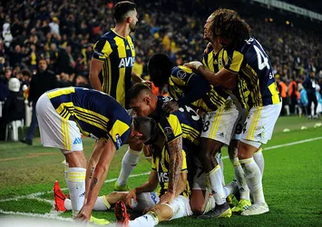 Fenerbahçe derbi performansına güveniyor