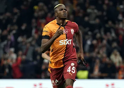 Osimhen'den o iddialara yanıt: Kimseye vurmadım!