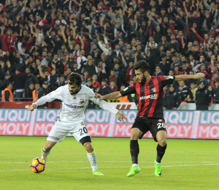 Gaziantepspor-Fenerbahçe karşılaşmasından kareler